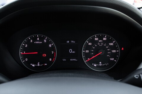 Hyundai i20 T-GDI PLAY 15