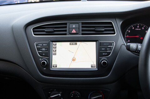 Hyundai i20 T-GDI PLAY 25