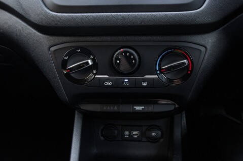 Hyundai i20 T-GDI PLAY 32