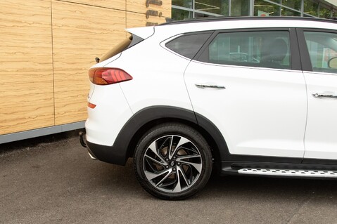 Hyundai TUCSON T-GDI PREMIUM SE 7