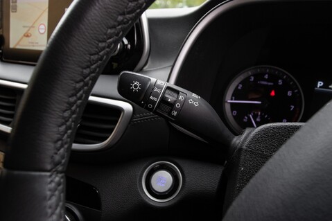 Hyundai TUCSON T-GDI PREMIUM SE 17