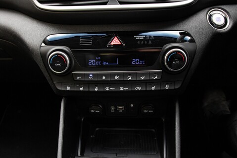 Hyundai TUCSON T-GDI PREMIUM SE 33