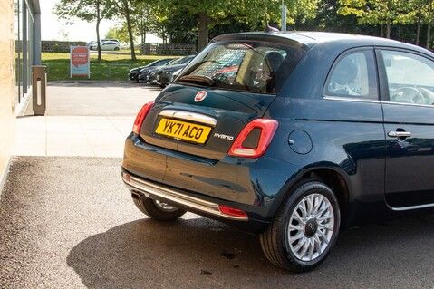 Fiat 500 DOLCEVITA MHEV 8