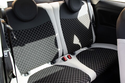 Fiat 500 DOLCEVITA MHEV 33