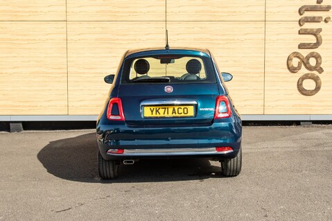 Fiat 500 DOLCEVITA MHEV 6