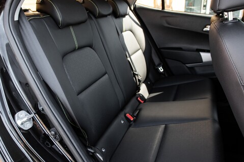 Kia Picanto X-LINE 31
