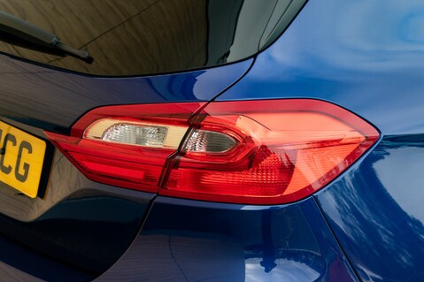 Ford Fiesta ZETEC 9