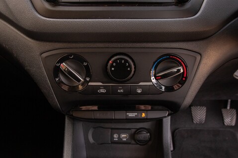 Hyundai i20 MPI SE 29