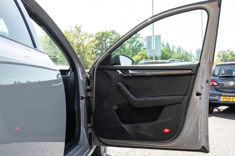 Skoda Octavia VRS TSI 15