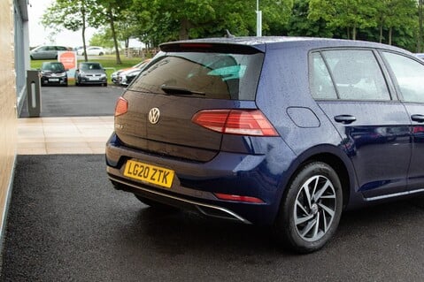 Volkswagen Golf MATCH EDITION TSI EVO DSG 8