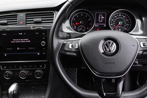 Volkswagen Golf MATCH EDITION TSI EVO DSG 19