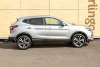 Nissan Qashqai DIG-T N-CONNECTA 12