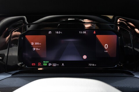 Volkswagen Golf GTE DSG 15