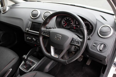 SEAT Ibiza TSI FR TECHNOLOGY 4