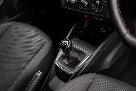 SEAT Ibiza TSI FR TECHNOLOGY 30