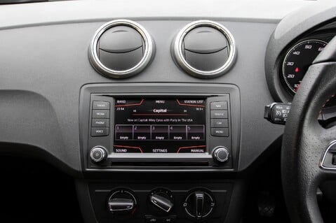 SEAT Ibiza TSI FR TECHNOLOGY 22