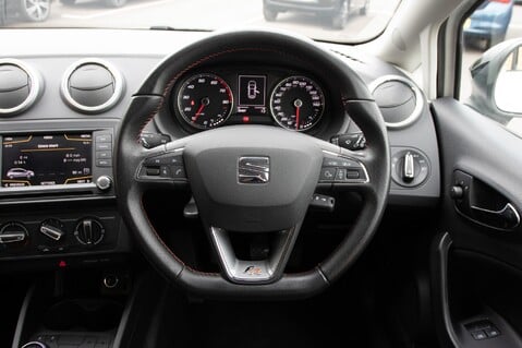 SEAT Ibiza TSI FR TECHNOLOGY 21