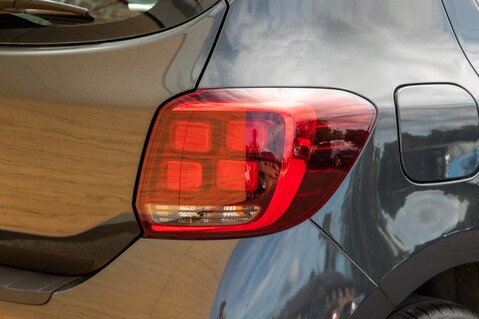 Dacia Sandero COMFORT TCE 9