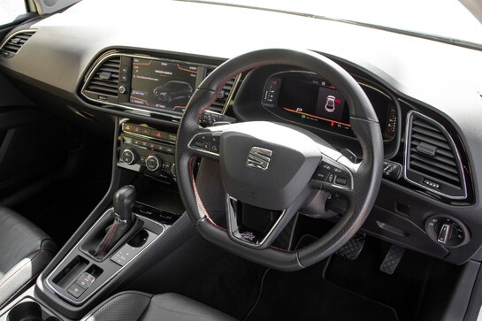 SEAT Leon TSI FR SPORT DSG