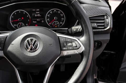 Volkswagen T-Cross SEL TSI 20