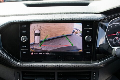 Volkswagen T-Cross SEL TSI 31