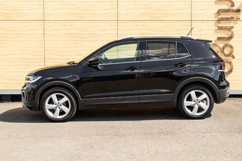 Volkswagen T-Cross SEL TSI 13