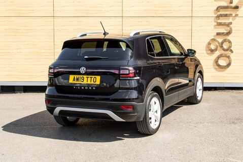 Volkswagen T-Cross SEL TSI 2