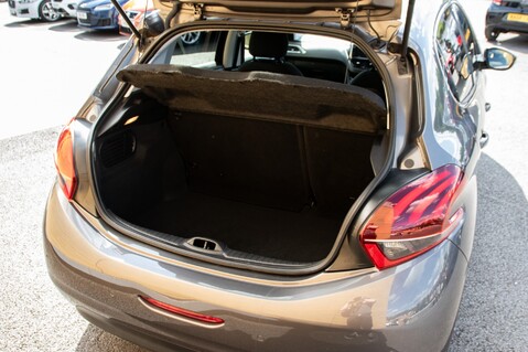 Peugeot 208 S/S TECH EDITION 35