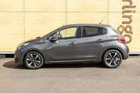 Peugeot 208 S/S TECH EDITION 13