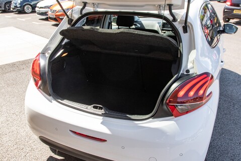 Peugeot 208 ALLURE PREMIUM 35