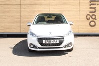 Peugeot 208 ALLURE PREMIUM 5