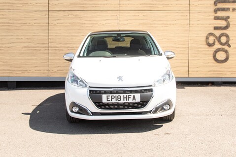 Peugeot 208 ALLURE PREMIUM 5