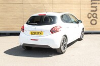 Peugeot 208 ALLURE PREMIUM 2