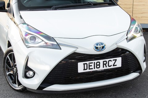 Toyota Yaris VVT-I BI-TONE 11