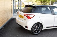 Toyota Yaris VVT-I BI-TONE 8
