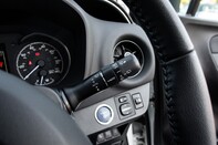 Toyota Yaris VVT-I BI-TONE 18