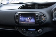 Toyota Yaris VVT-I BI-TONE 23