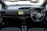 Toyota Yaris VVT-I BI-TONE 3