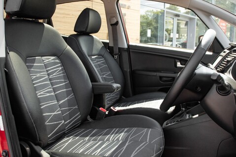 Kia Venga 4 29