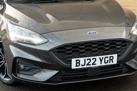 Ford Focus ST-LINE X EDITION MHEV 10