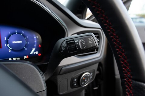 Ford Focus ST-LINE X EDITION MHEV 18