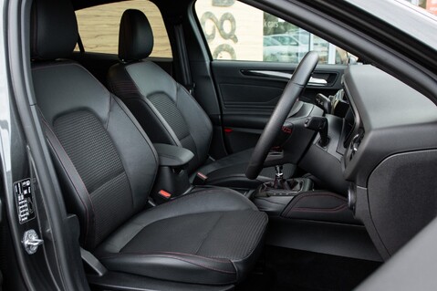 Ford Focus ST-LINE X EDITION MHEV 29