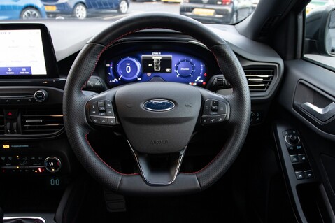 Ford Focus ST-LINE X EDITION MHEV 21