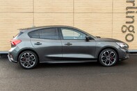 Ford Focus ST-LINE X EDITION MHEV 12