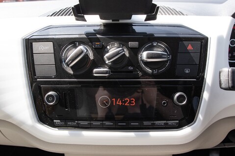 Volkswagen Up UP BY BEATS 23