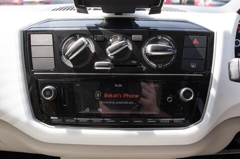 Volkswagen Up UP BY BEATS 27