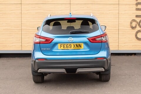 Nissan Qashqai DIG-T N-CONNECTA 6