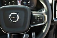 Volvo XC40 RECHARGE T4 R-DESIGN 20