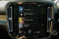 Volvo XC40 RECHARGE T4 R-DESIGN 22