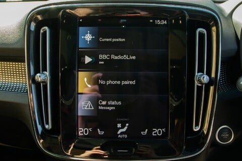 Volvo XC40 RECHARGE T4 R-DESIGN 22